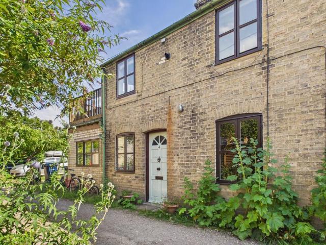 House for sale in Arbury, Cambridgeshire