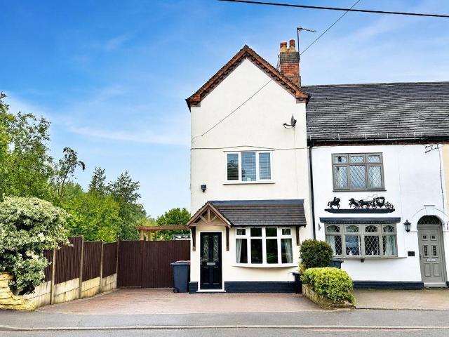 House for sale in Wood End, Gun Hill
