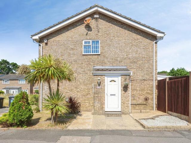 House for sale in Throop, Bournemouth
