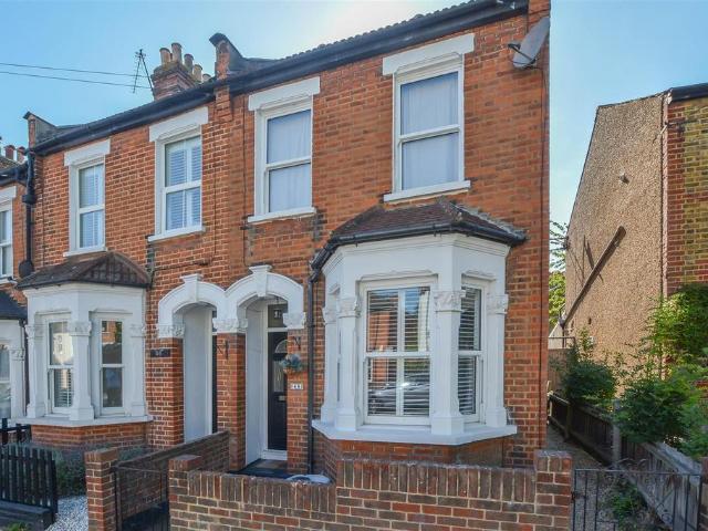 House for sale in Navestock Side, Essex