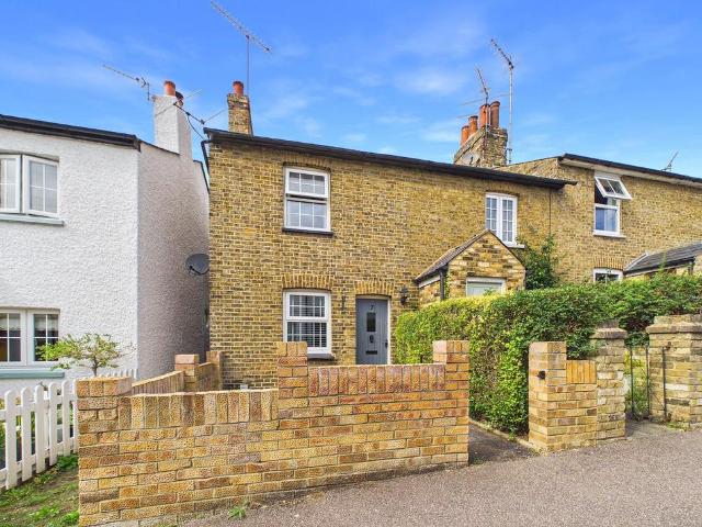 House for sale in Bengeo, East Hertfordshire