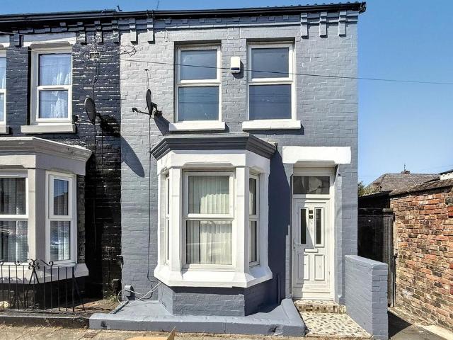 House for sale in Calderstones