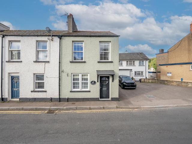 House for sale in Usk