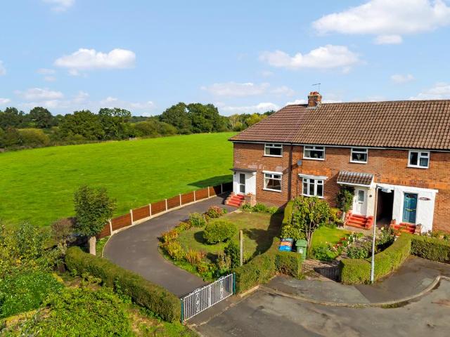 House for sale in Lostock Gralam, Cheshire West and Chester