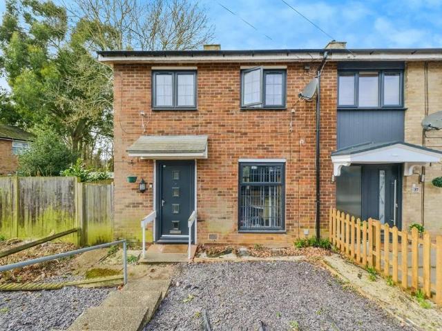 House for sale in Poplars, Shephall