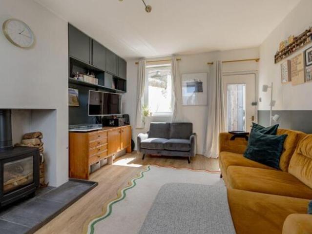 Cottage for sale in Granton Harbour, Granton