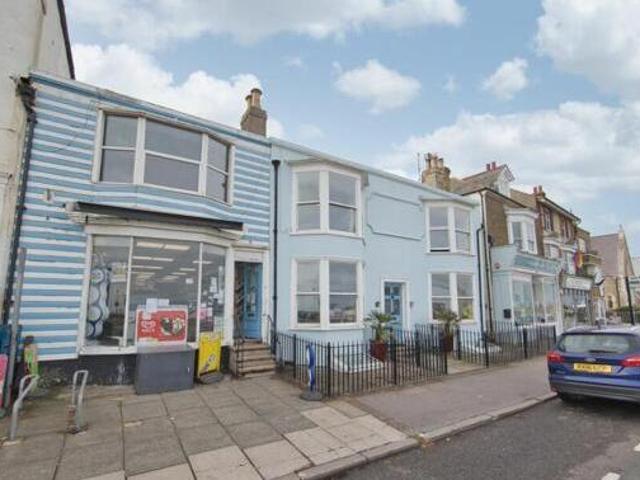 House for sale in Ash, Kent