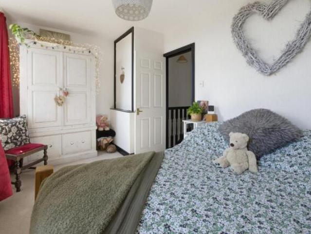 Cottage for sale in Longwood, West Yorkshire