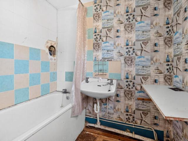 Cottage for sale in Bransholme, Hull