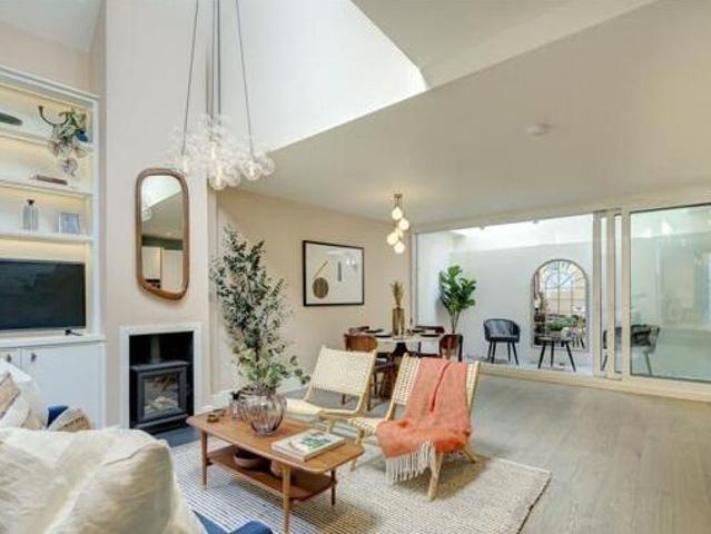 House for sale in Lyons, Greater London