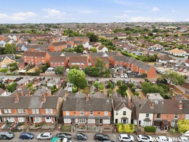 Cottage for sale in Meadgate, Chelmsford