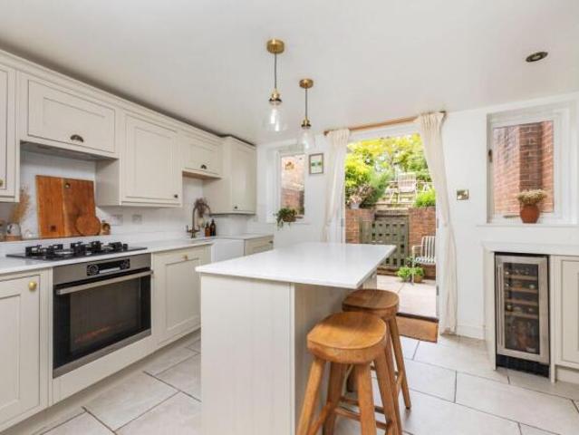 Cottage for sale in Hampshire