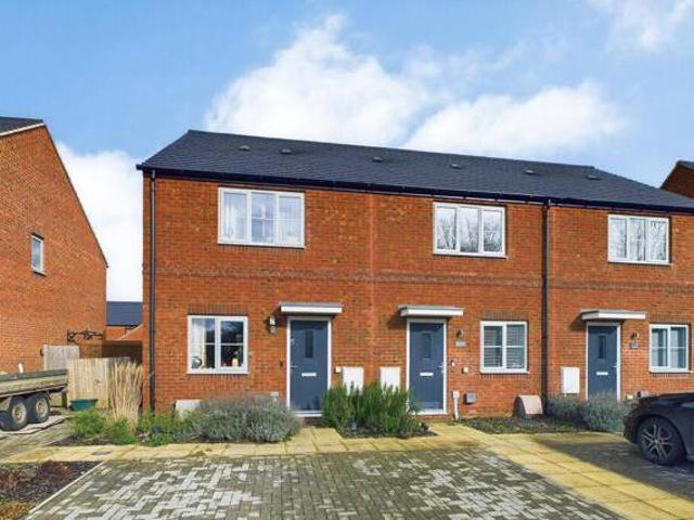 House for sale in Hounsome Fields, Priest Down