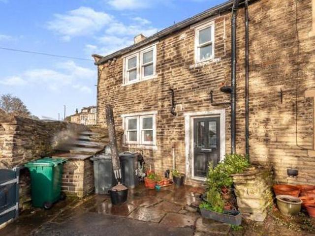 House for sale in Heaton Royds, Bradford