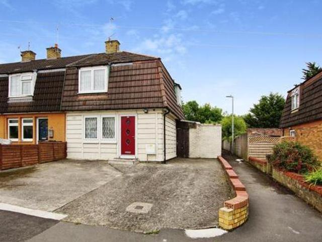 House for sale in Feckenham, City Of Bristol
