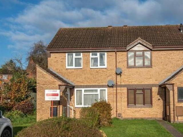 House for sale in Stoke Pound, Bromsgrove