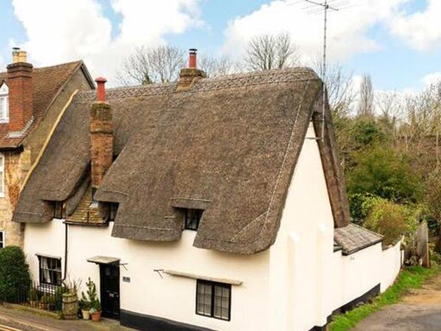 House for sale in Buckingham, Buckinghamshire