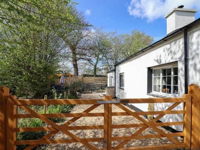 House for sale in Rhosbodrual, Caernarfon