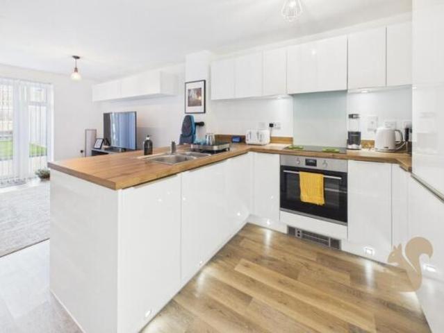 Cottage for sale in Chelmondiston, Suffolk