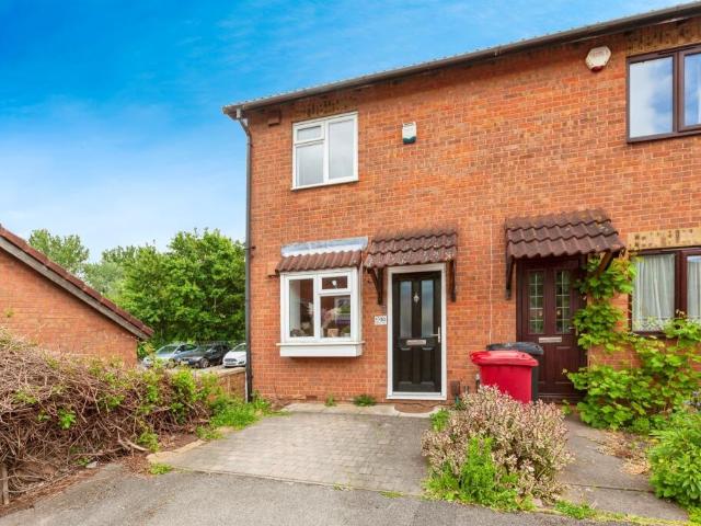 Terraced House for sale in Slough