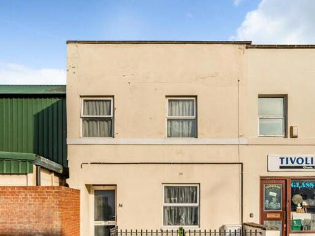 House for sale in Golden Valley, Gloucestershire