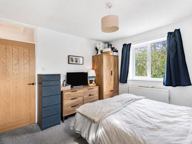 Cottage for sale in Merrow, Guildford