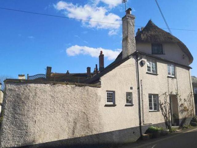 House for sale in Colcombe, Budlake