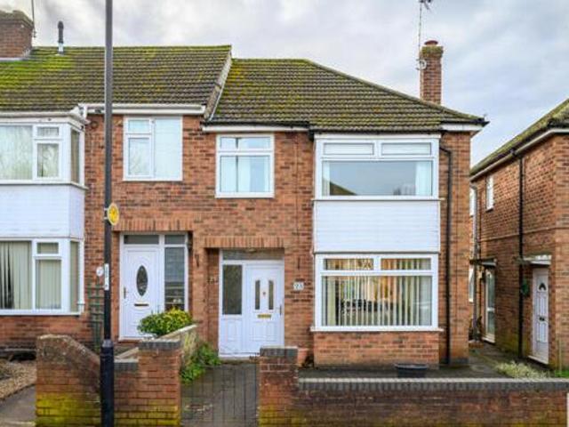House for sale in Tollbar End, West Midlands