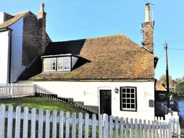 House for rent in Lyons, Greater London