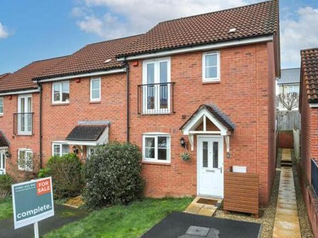 House for sale in Sandown Park, Kent