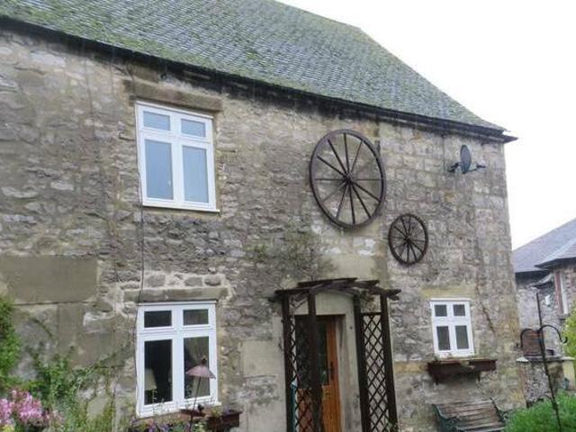 House for rent in Froggatt, East Midlands