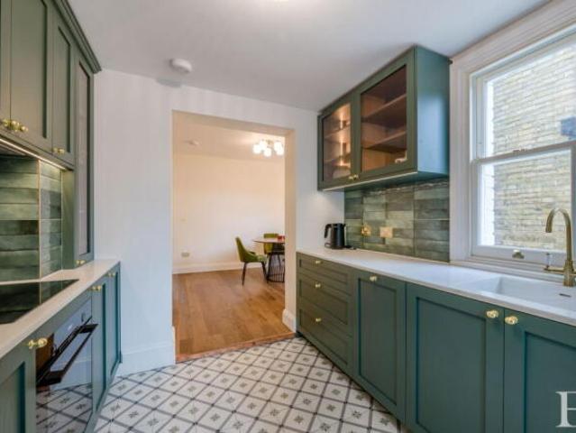 Cottage for sale in Romsey, Cambridge