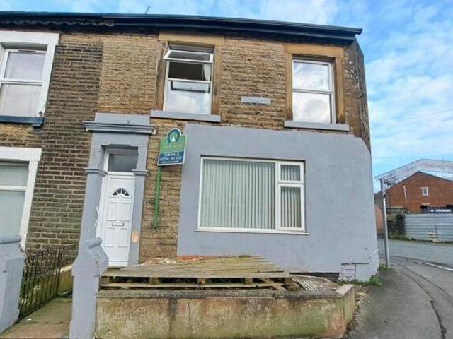 House for sale in Knowle Fold, Darwen