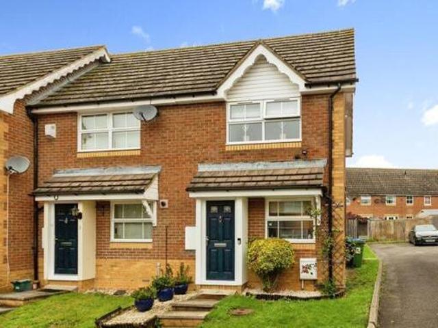 House for sale in Walton Court, Aylesbury