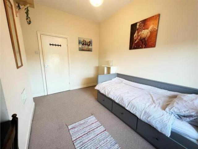 Cottage for sale in Huddersfield, West Yorkshire