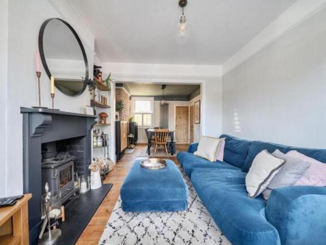 Cottage for sale in Castle, Bedford