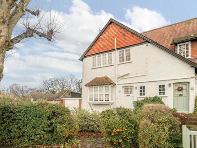 House for sale in Lyons, Greater London