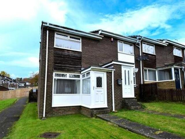 House for sale in Stanley
