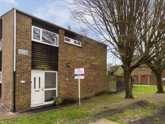House for sale in The Butts, Kent
