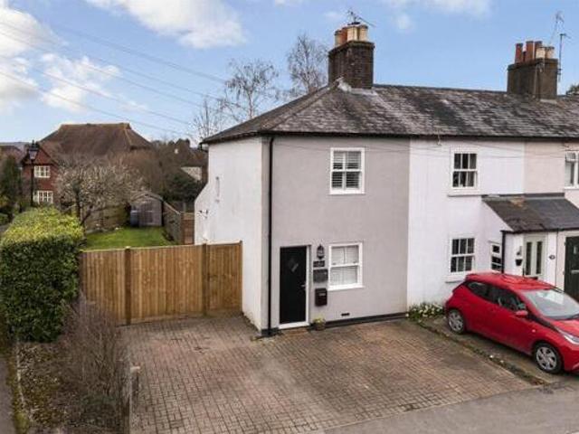 House for sale in The Butts, Kent