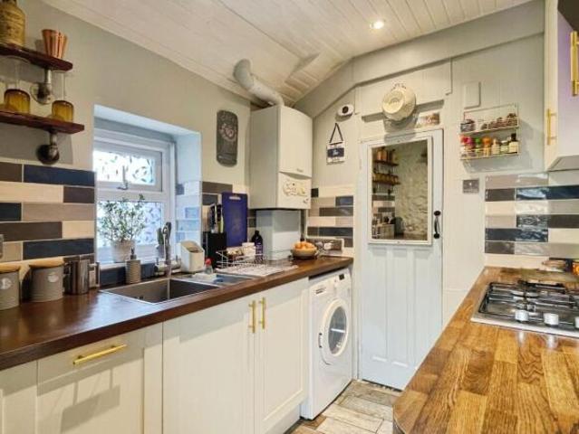 Cottage for sale in Birchington, Acol