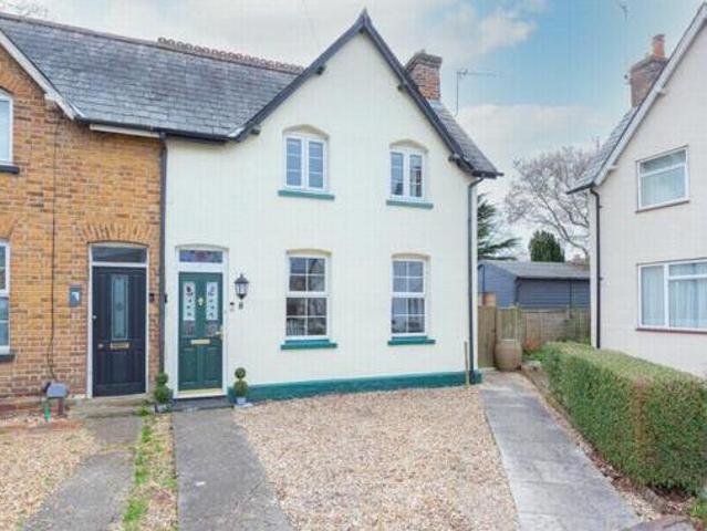 House for sale in Farnborough, Rushmoor