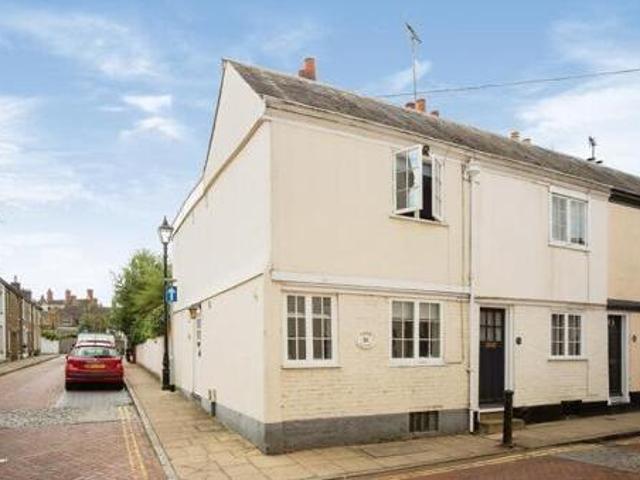 House for sale in Oad Street, Kent