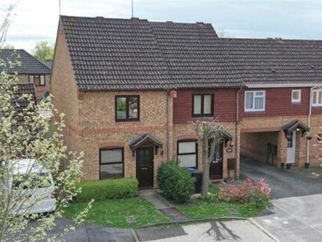 House for sale in Fleet, Hart