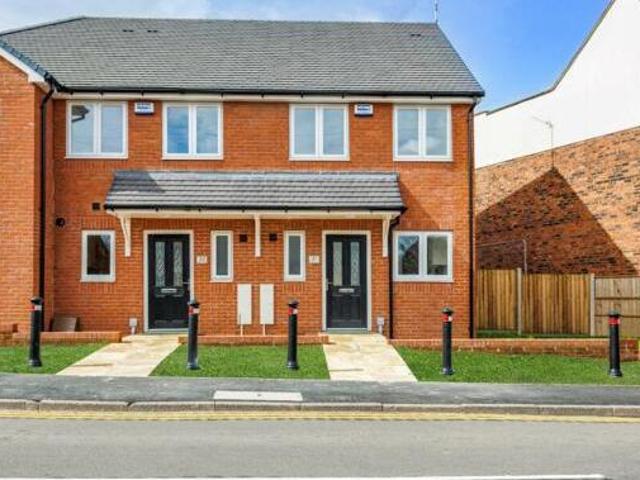 House for sale in Camp Hill, Warwickshire
