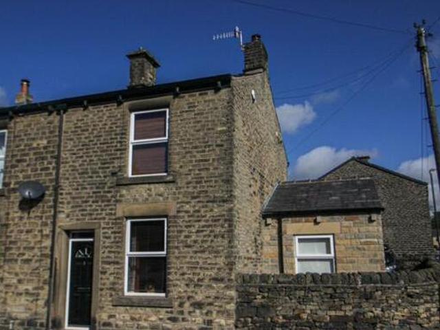 House for sale in Charlesworth