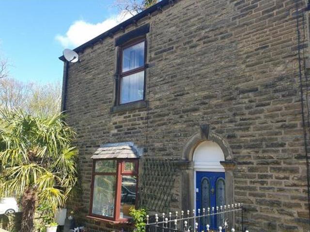 House for sale in Charlesworth, East Midlands