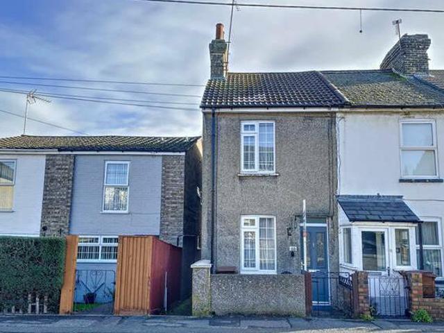 House for rent in Lyons, Greater London