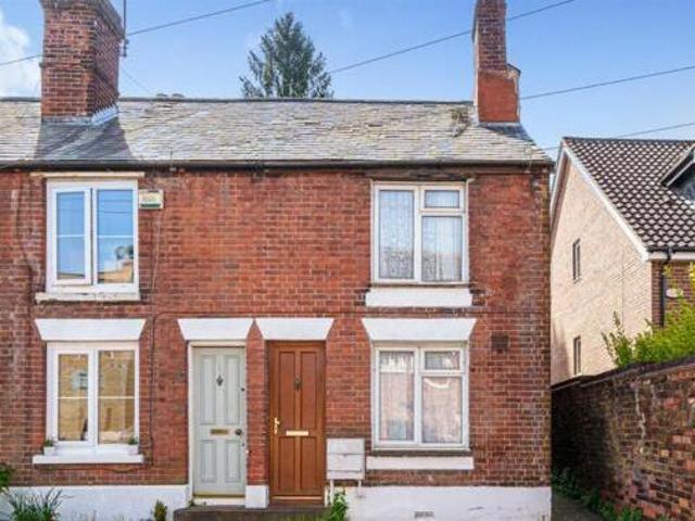House for sale in Fole, Surrey