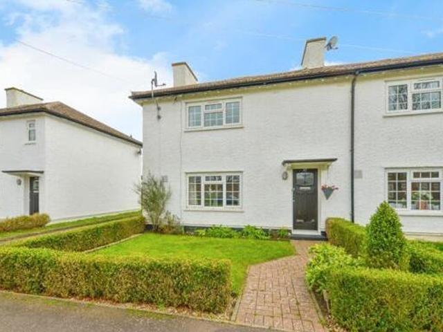 House for sale in Henlow, Bedfordshire